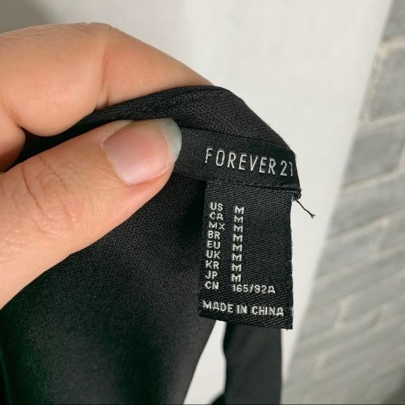 Forever 21 Center Keyhole Cut Out Sheath Mini Dress Medium - Picture 10 of 11